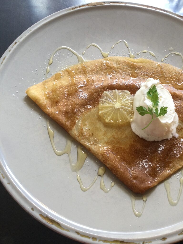 お店も素敵で、特別に甘い物を食べる。目的を果たせて満足である。